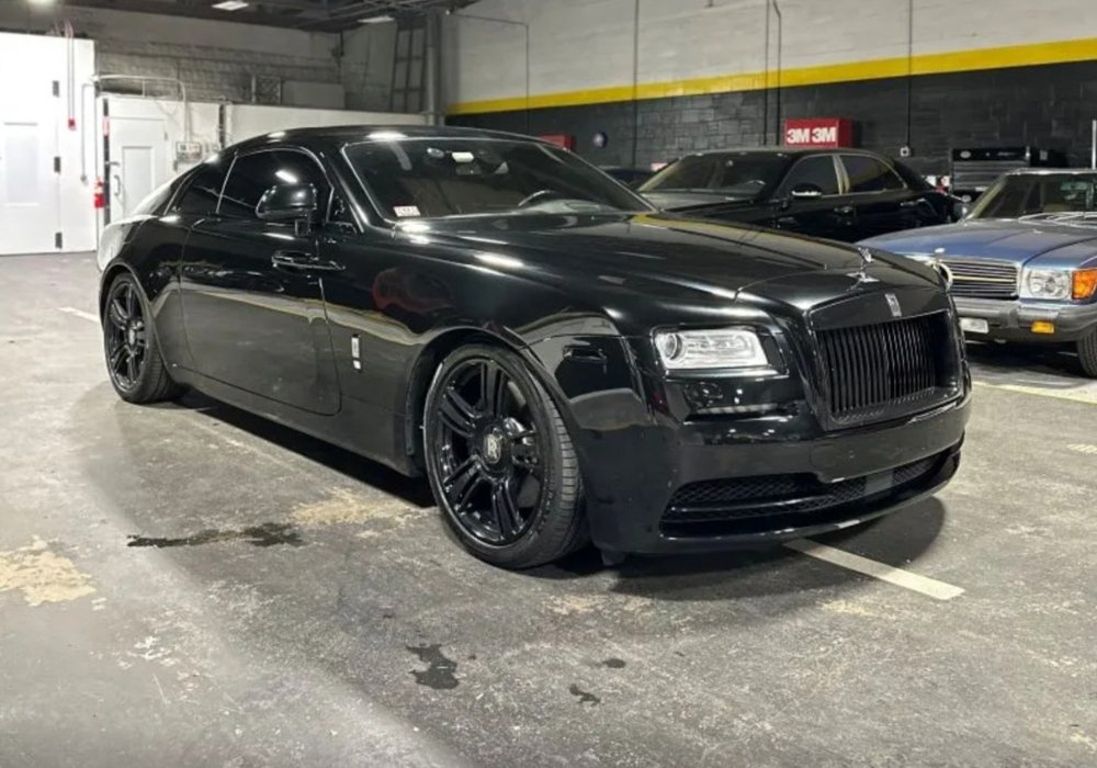 Rolls-Royce Wraith Ultra-Luxury Coupe Rental – Harboring Luxury